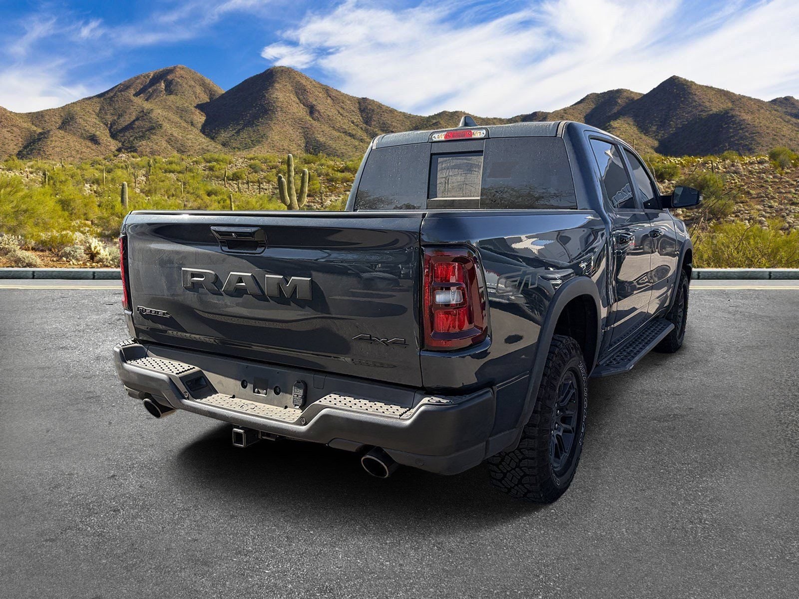 View vehicle photo 3