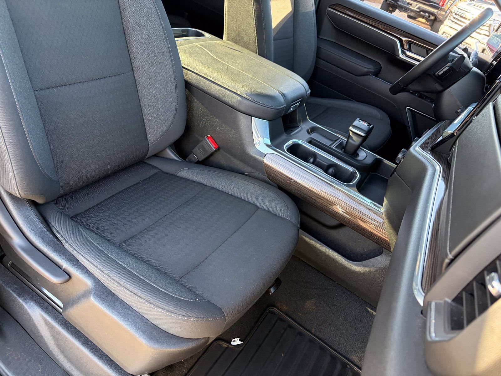 2025 Chevrolet Silverado 1500 RST - Photo 11