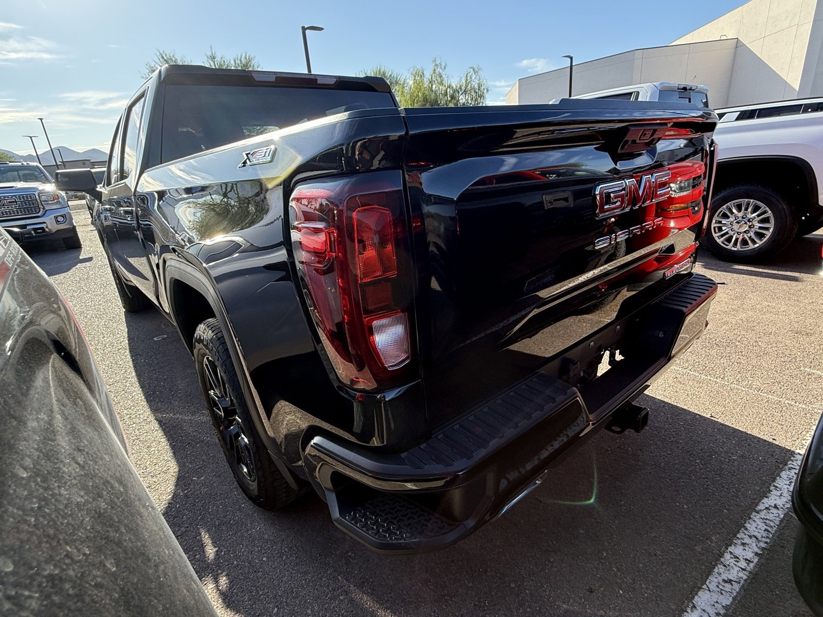 2026 Chevrolet Colorado LT photo 2