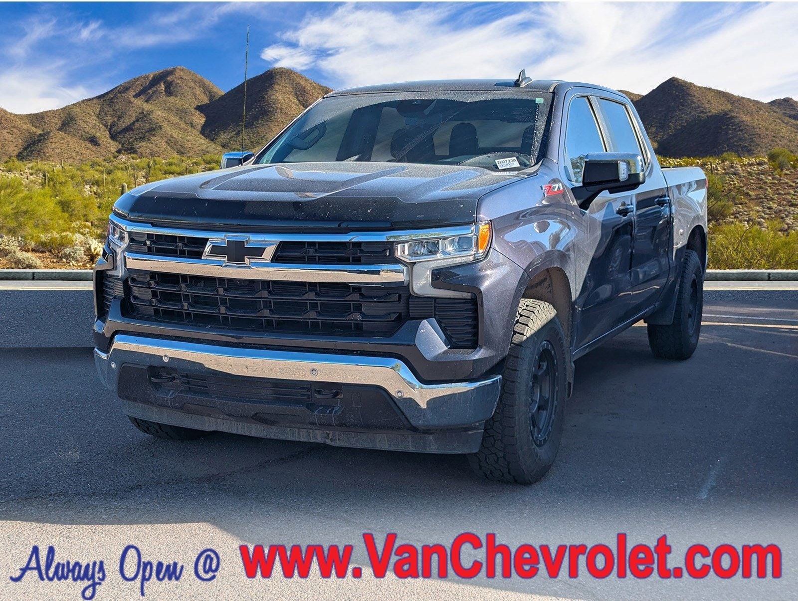 2024 Chevrolet Silverado 1500 LT's photo