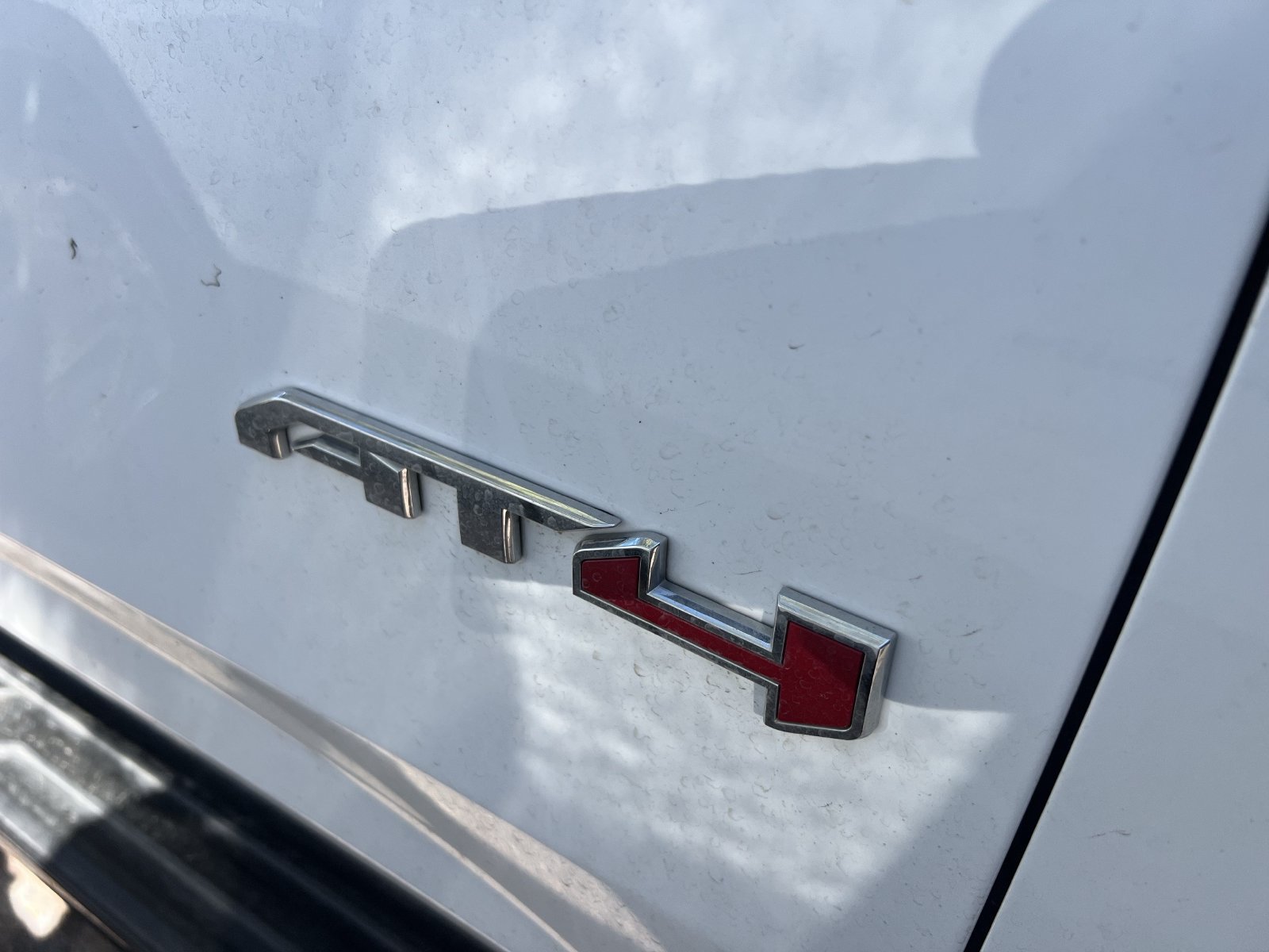 2021 GMC Yukon AT4 - Photo 4