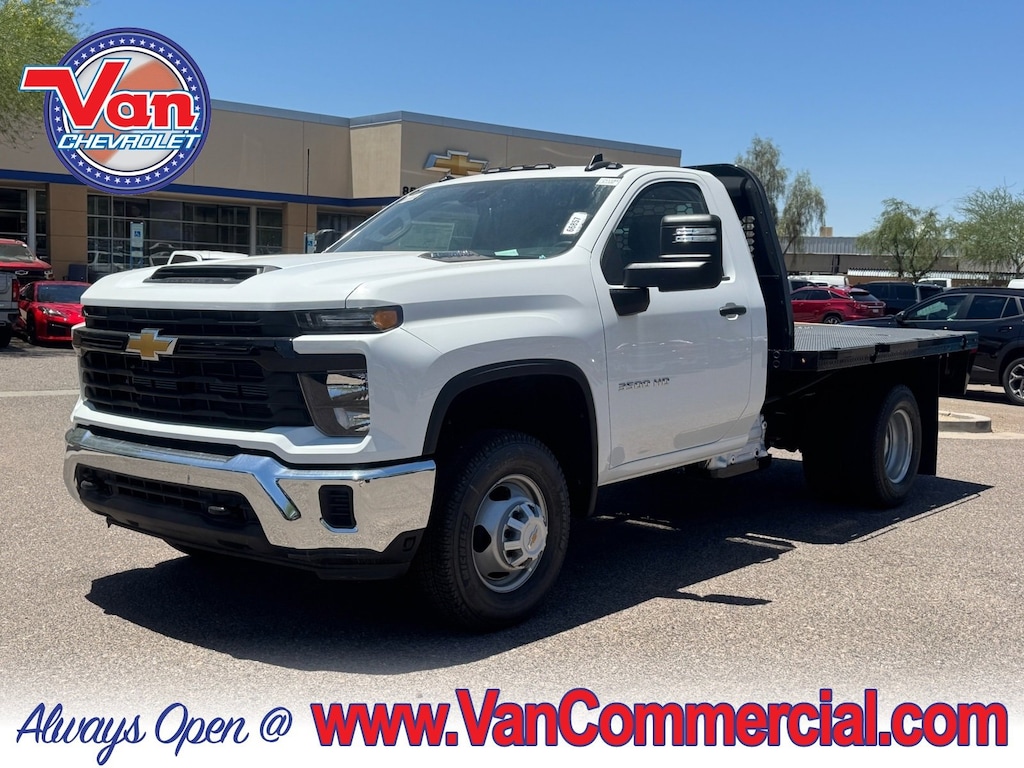 New 2025 Chevrolet Silverado 3500 HD Chassis Cab Work Truck Truck Regular Cab
