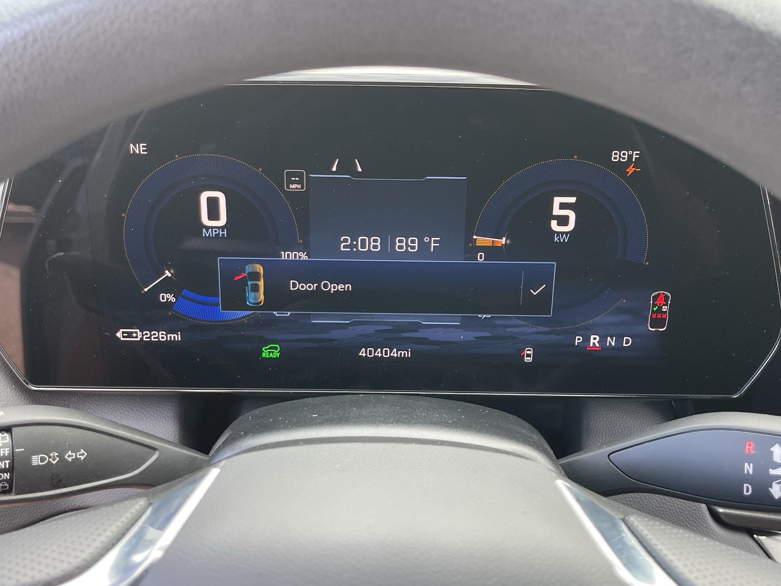 2025 Chevrolet Equinox EV LT - Photo 30