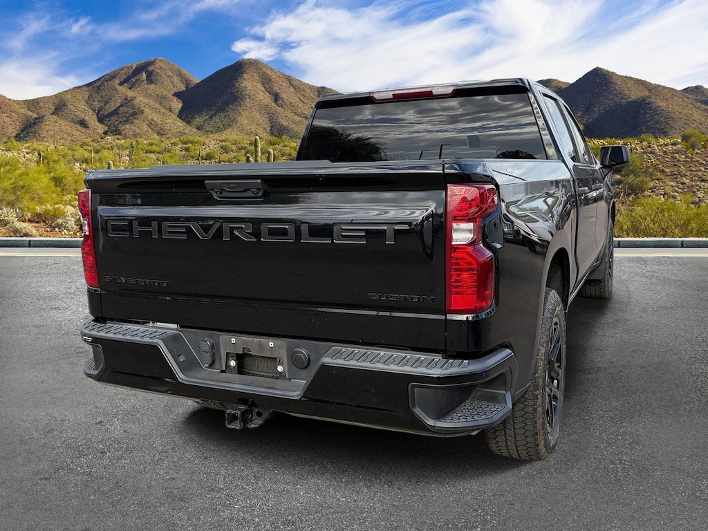 Used 2024 Chevrolet Silverado 1500 Custom Truck