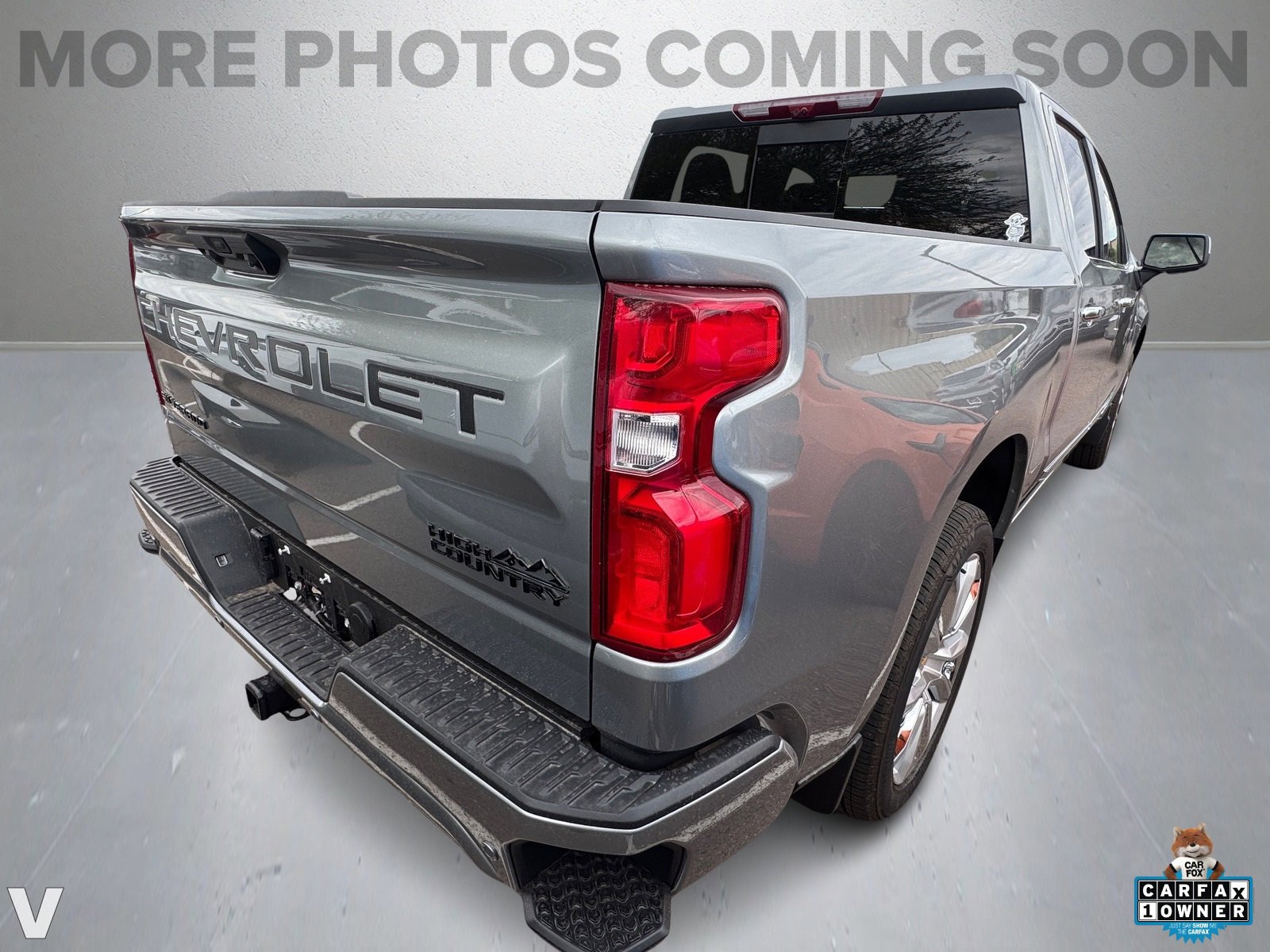 2025 Chevrolet Silverado 1500 High Country photo 3