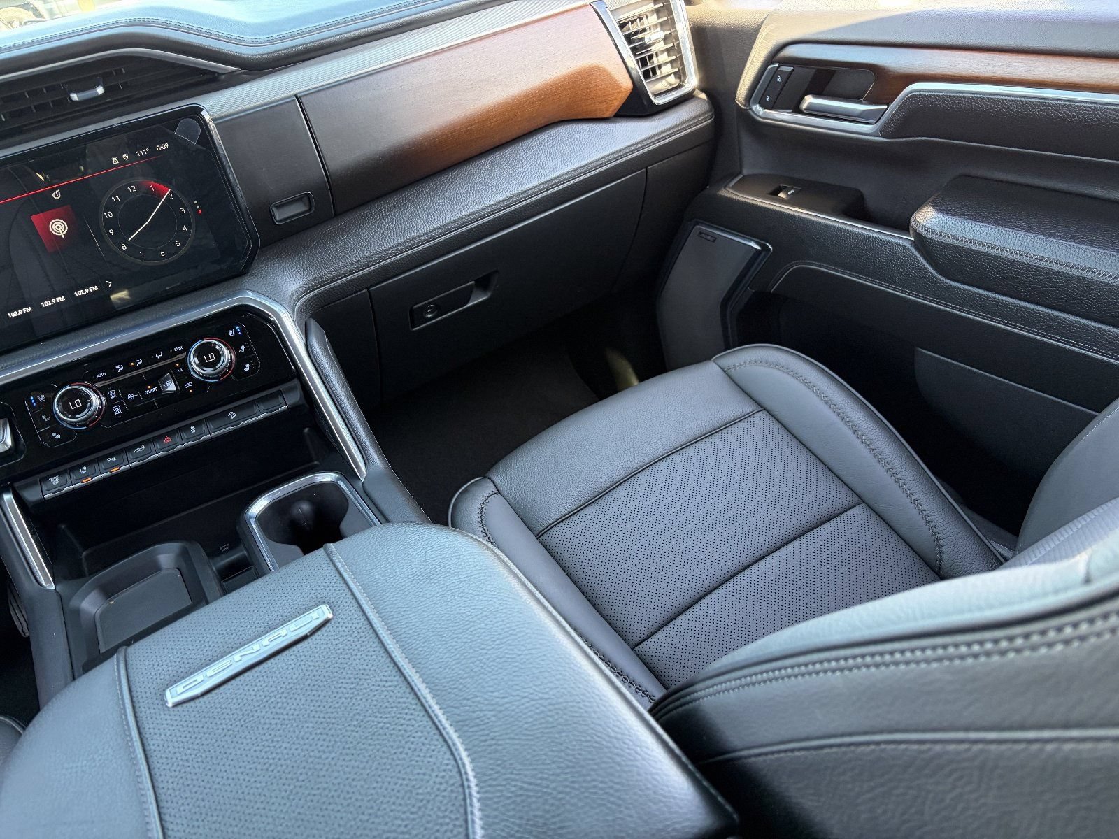 2024 GMC Sierra 2500HD Denali - Photo 17