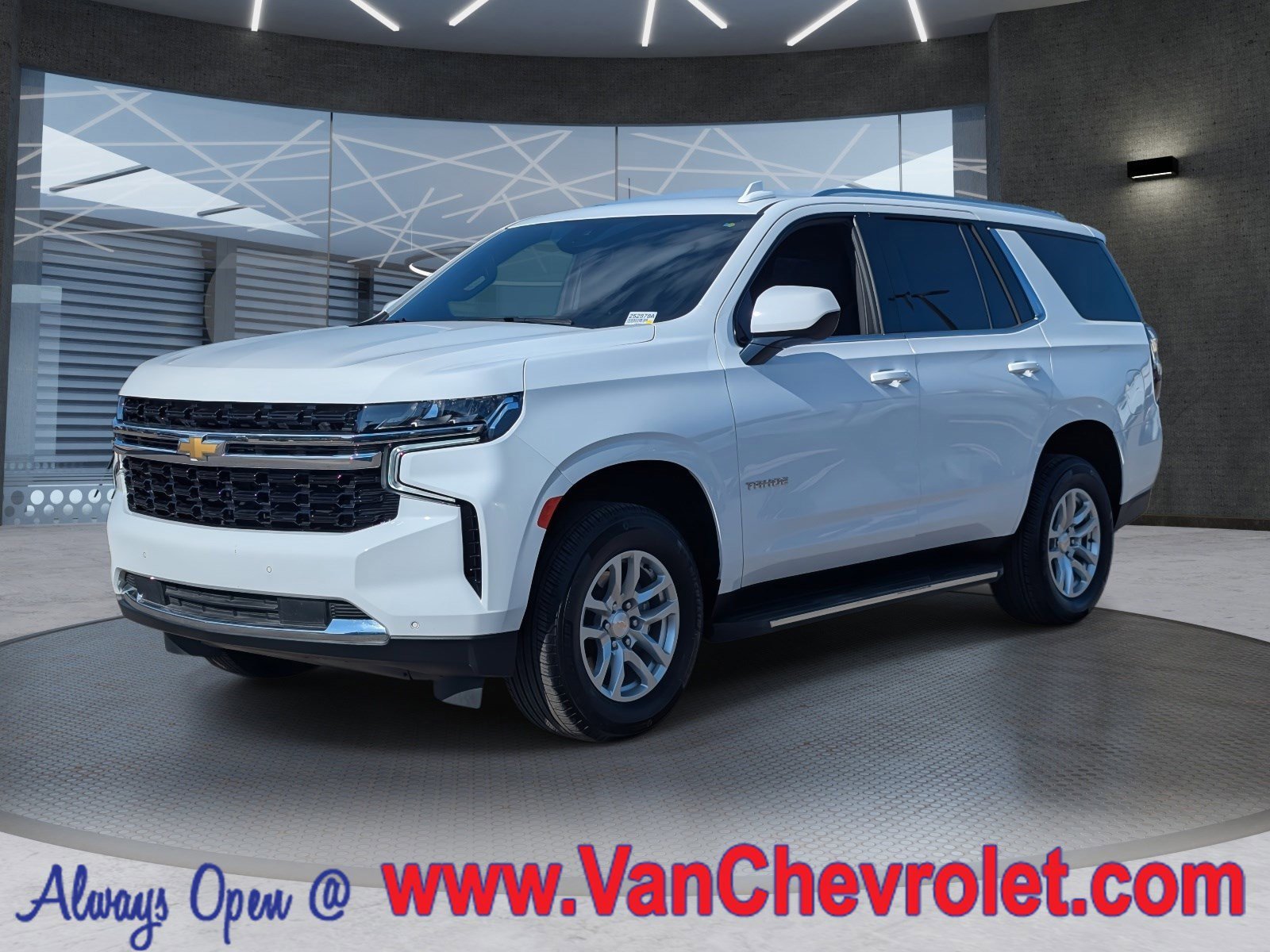 2024 Chevrolet Tahoe LS's photo