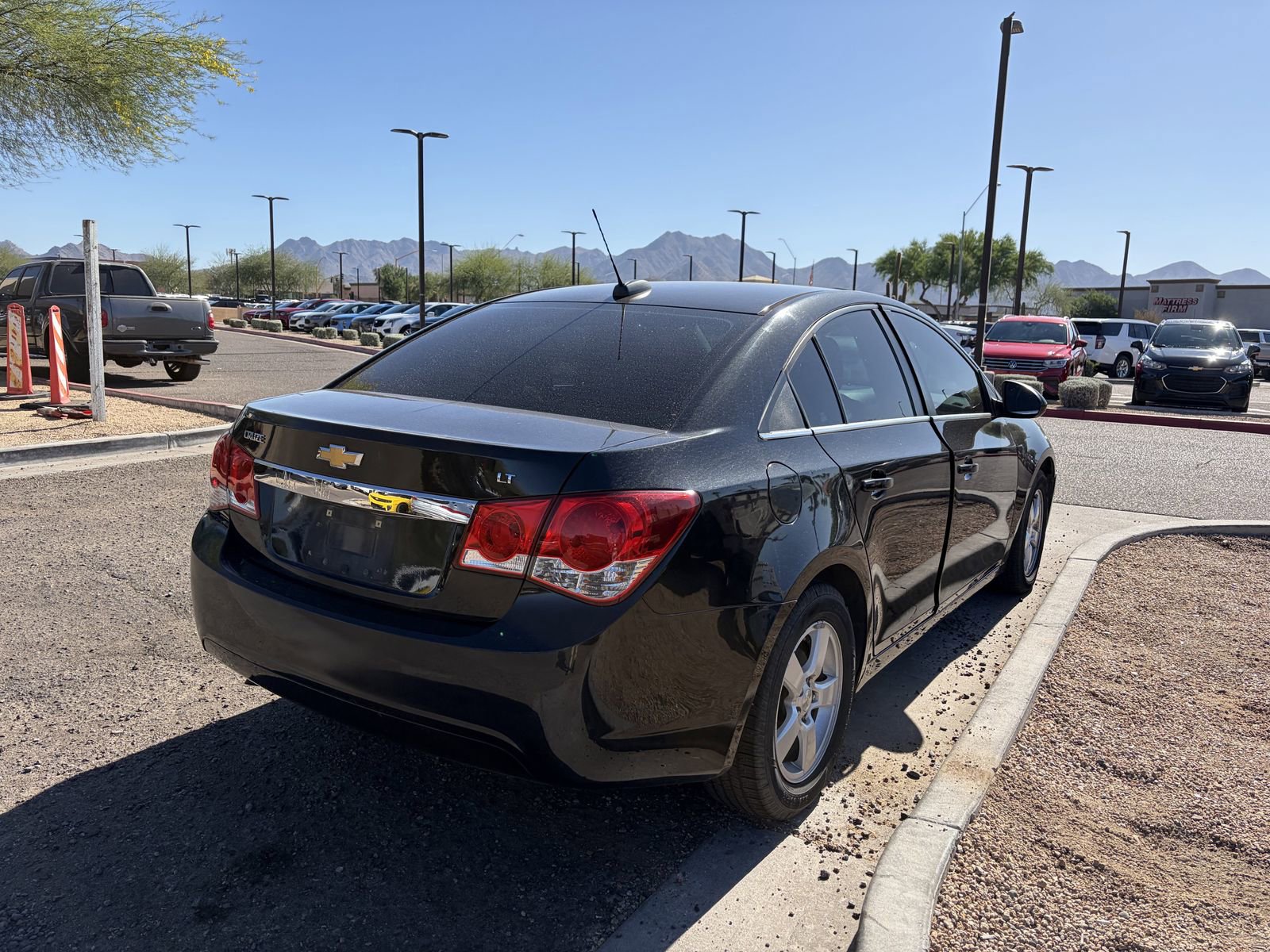 Used 2015 Chevrolet Cruze 1LT with VIN 1G1PD5SB6F7102569 for sale in Scottsdale, AZ