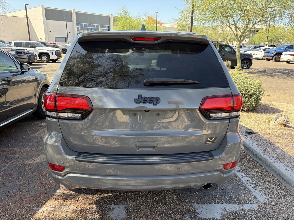 Used 2020 Jeep Grand Cherokee Altitude 4x2 SUV