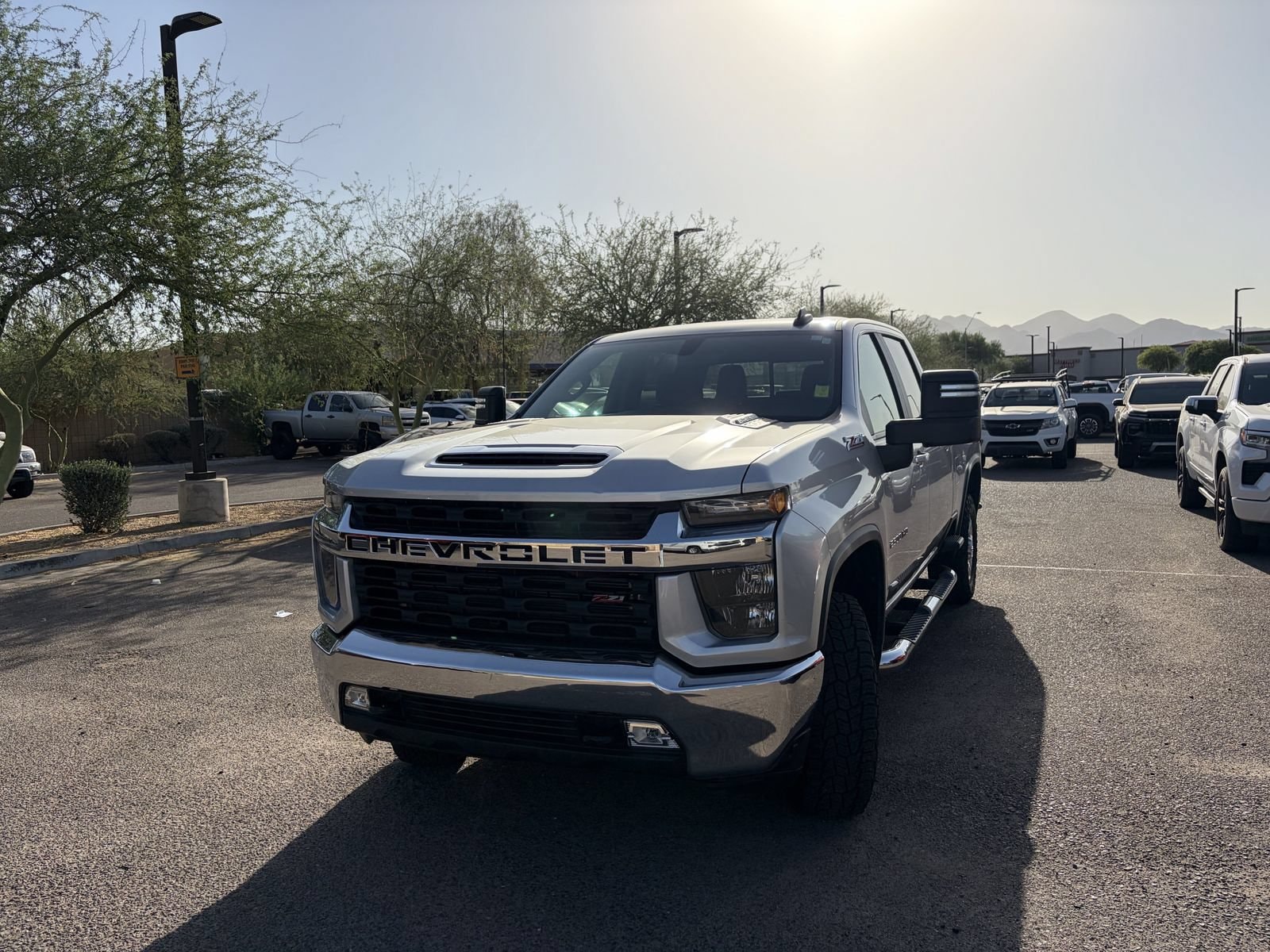 View vehicle photo 2