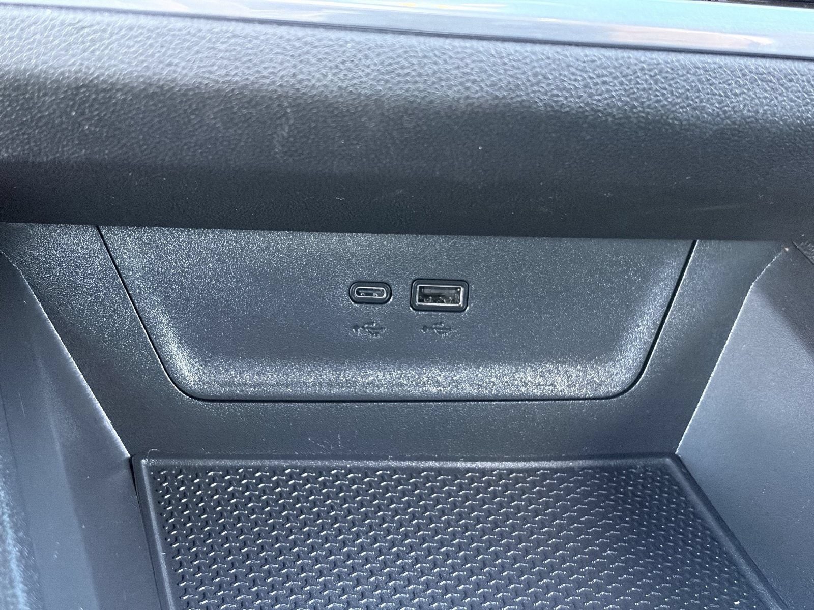2026 Chevrolet Equinox LT - Photo 31