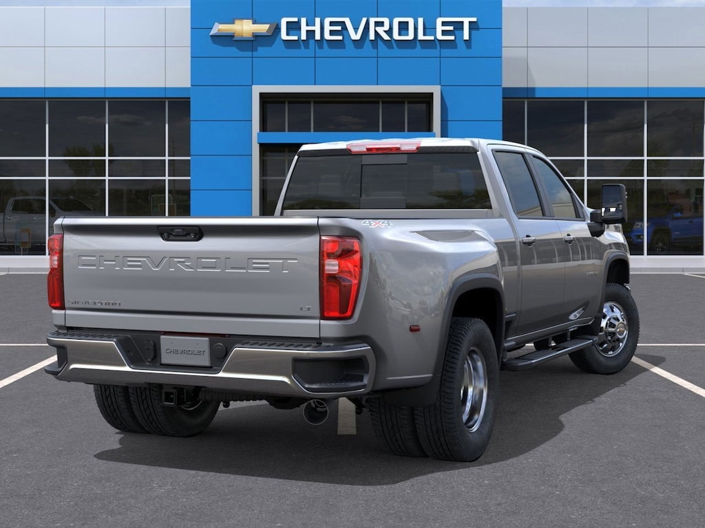 New 2026 Chevrolet Silverado 3500 HD LT Truck Crew Cab