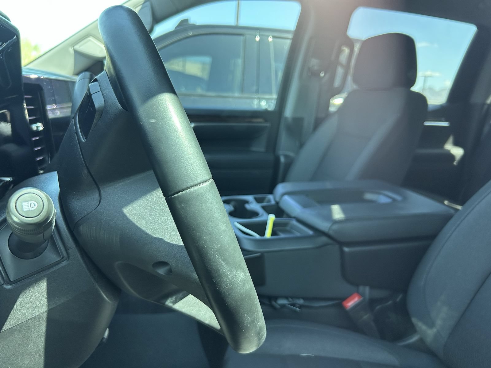 2025 GMC Sierra 1500 SLE - Photo 9