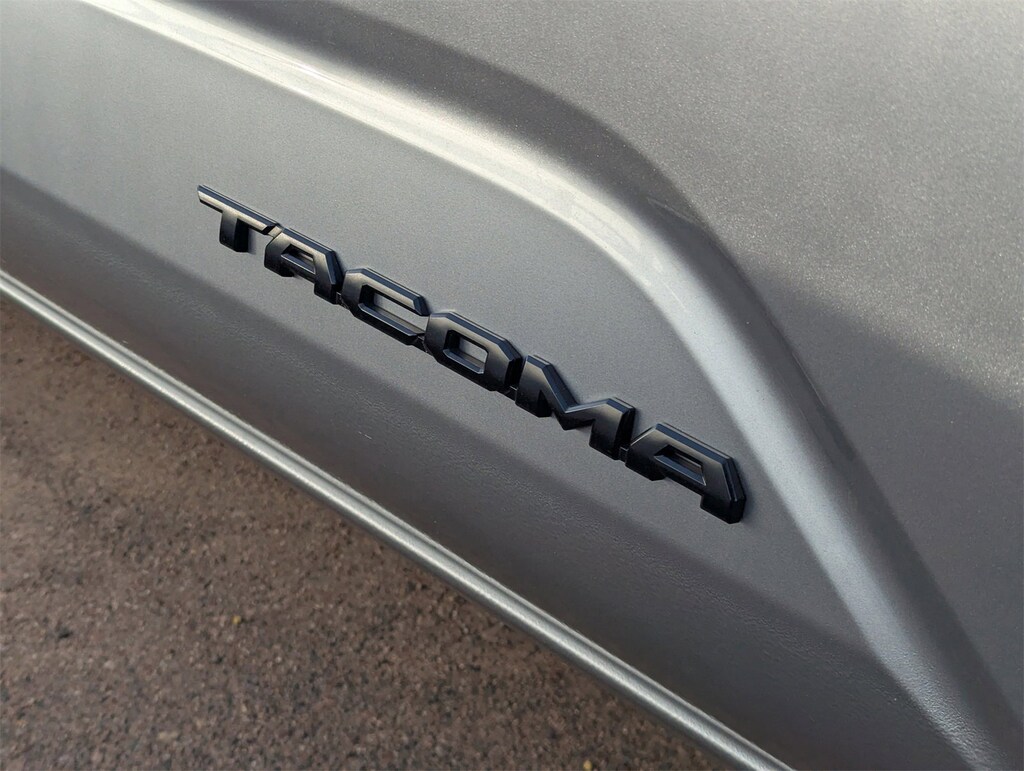 Used 2025 Toyota Tacoma 2WD SR5 Truck Double Cab