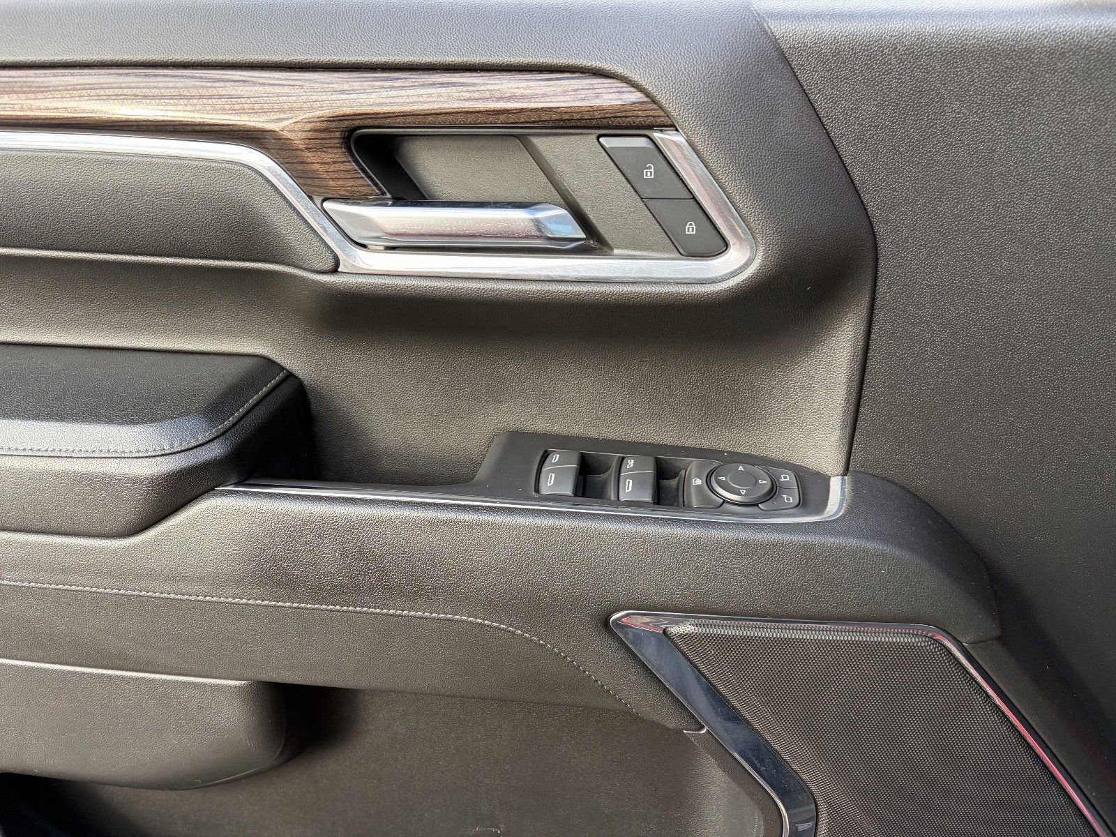 2024 Chevrolet Silverado 1500 LT - Photo 23