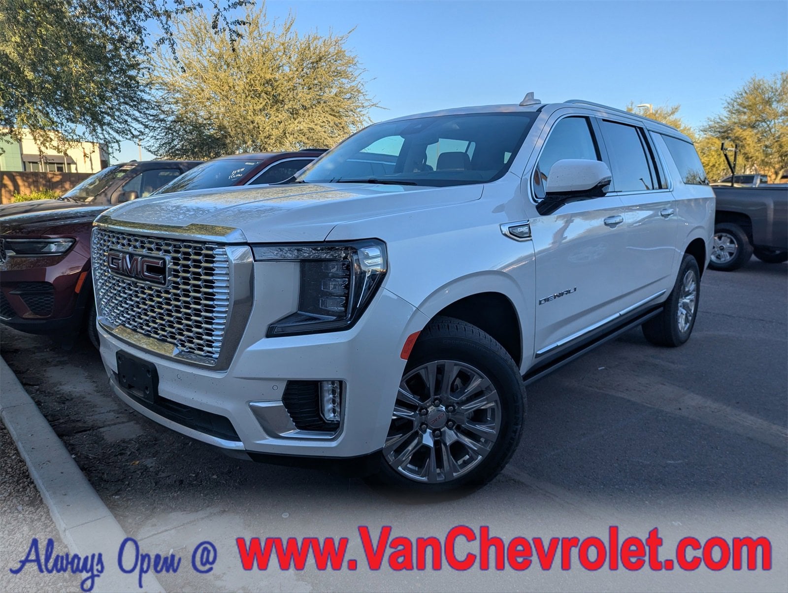 2023 GMC Yukon XL Denali's photo