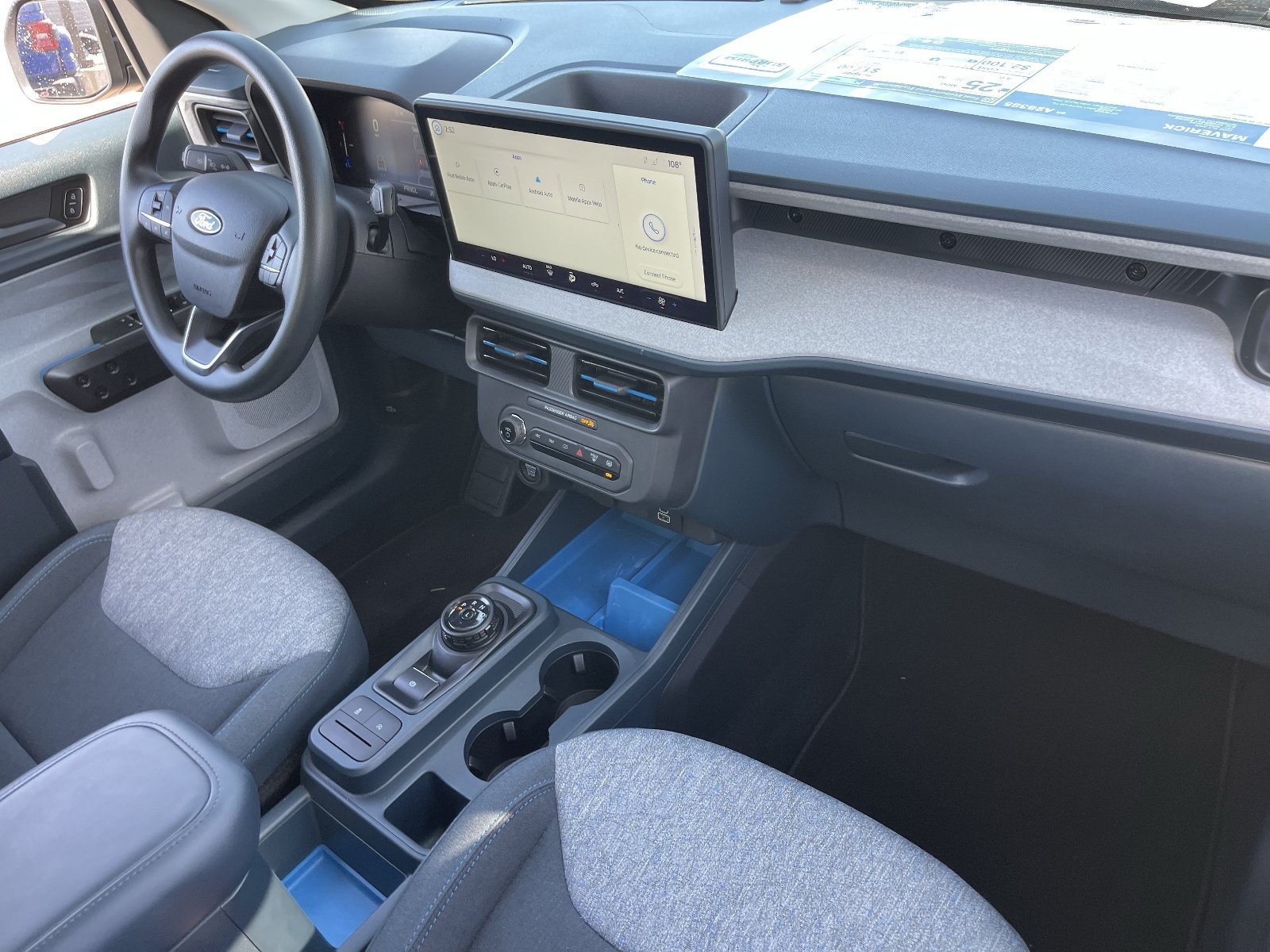 2025 Ford Maverick XLT - Photo 13