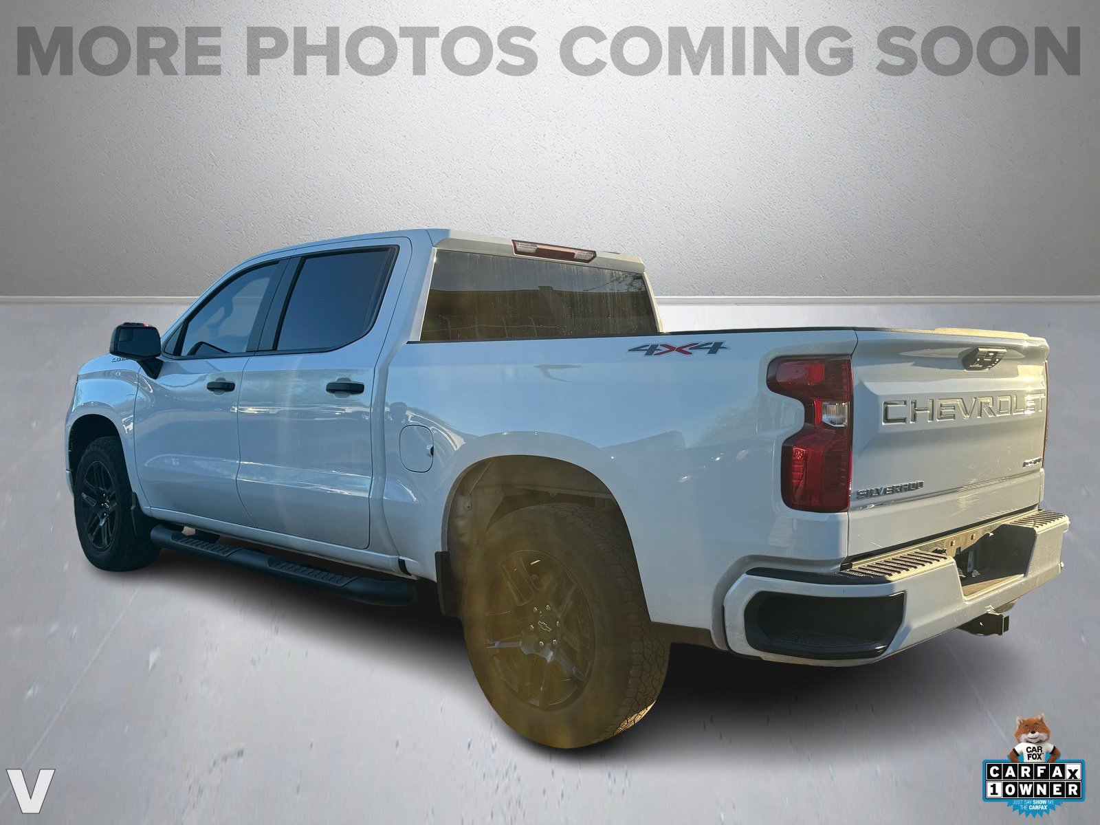 2005 Chevrolet Silverado 2500HD LS photo 2