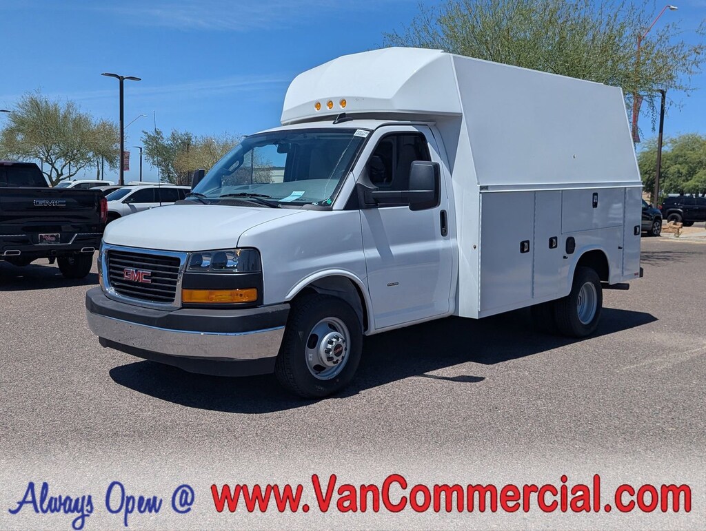 New 2025 GMC Savana Cutaway 3500 1WT Cutaway Van