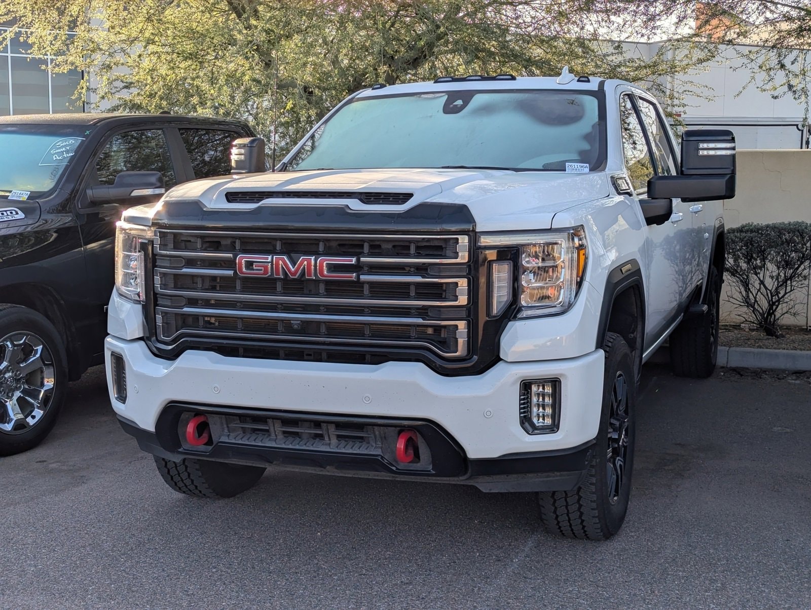 2022 GMC Sierra 2500HD AT4's photo