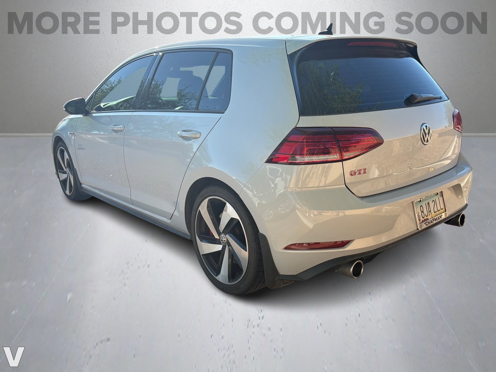 2019 Volkswagen Golf GTI S photo 2