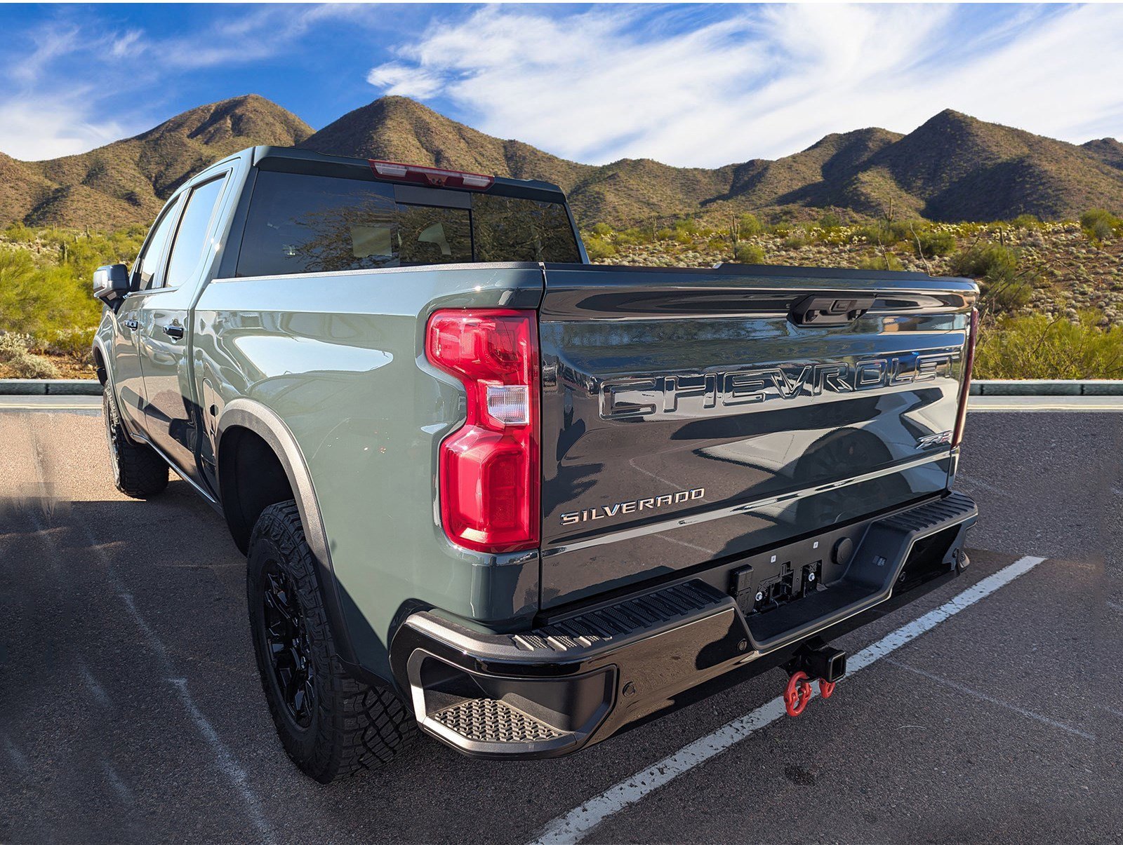 2025 Chevrolet Silverado 1500 ZR2 photo 4