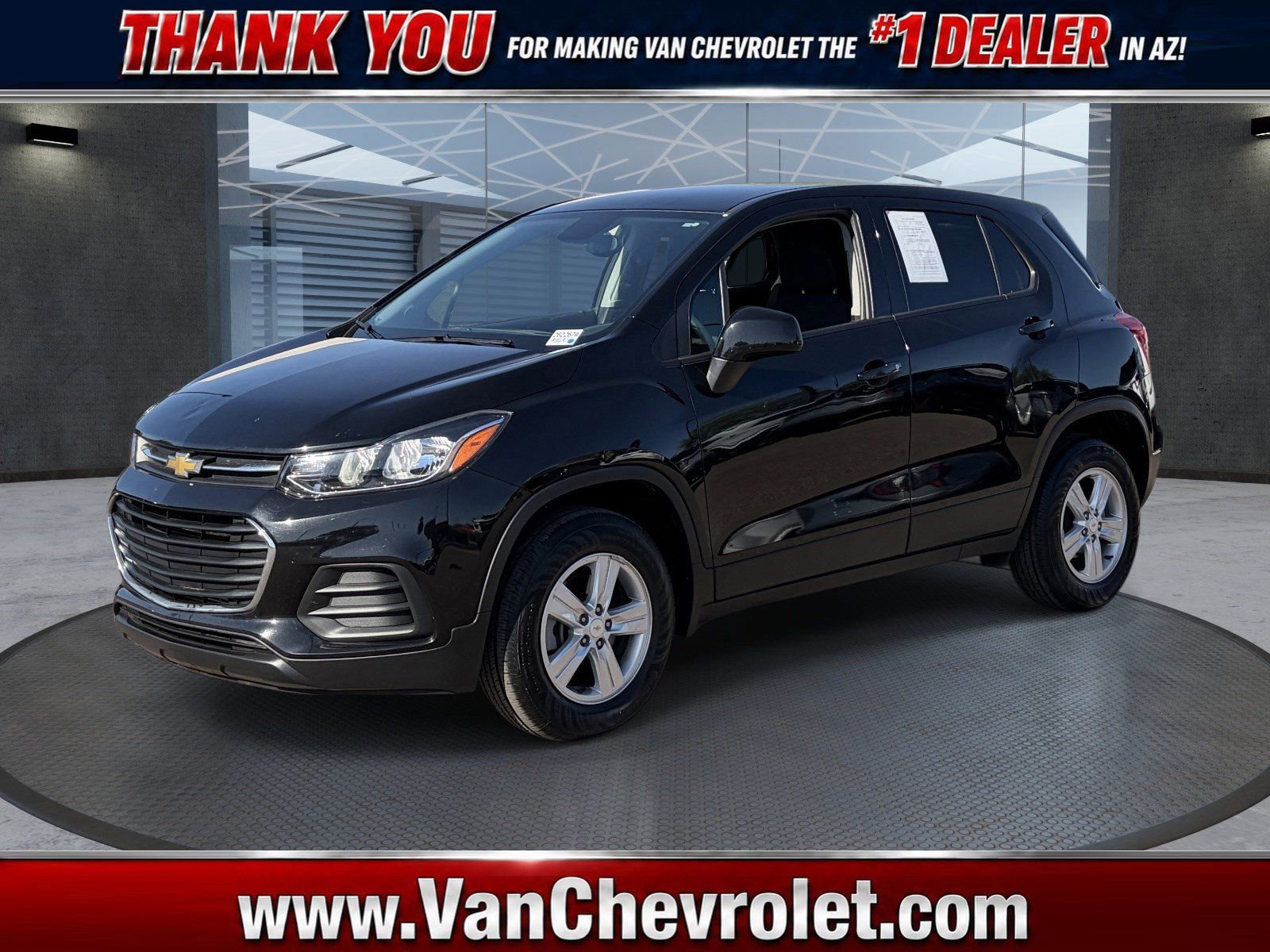 2022 Chevrolet Trax LS AWD's photo