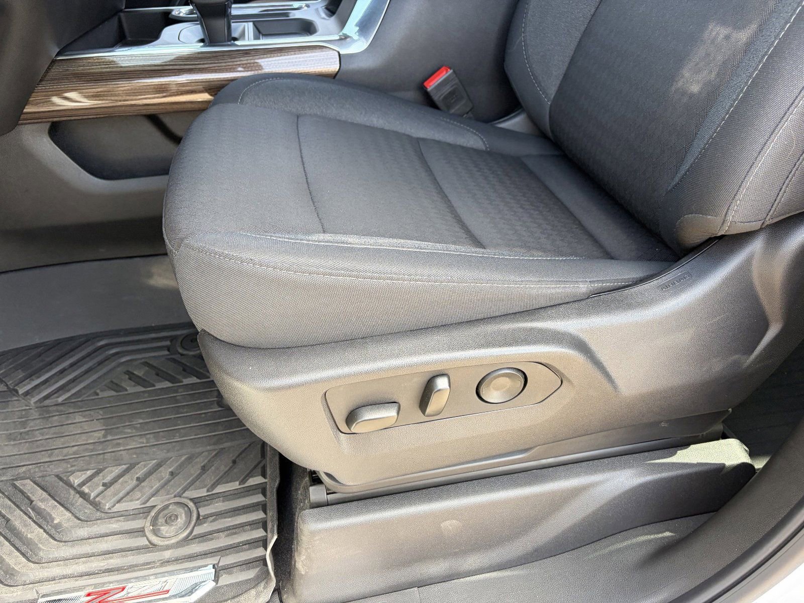 2025 Chevrolet Silverado 1500 RST - Photo 22