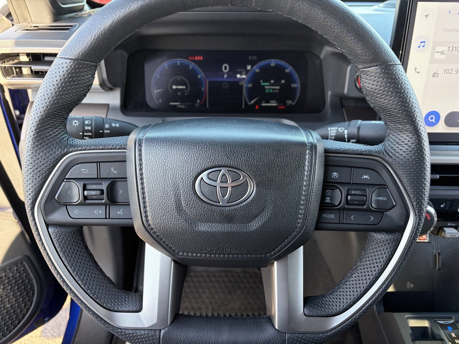 2024 Toyota Tacoma TRD Sport - Photo 25