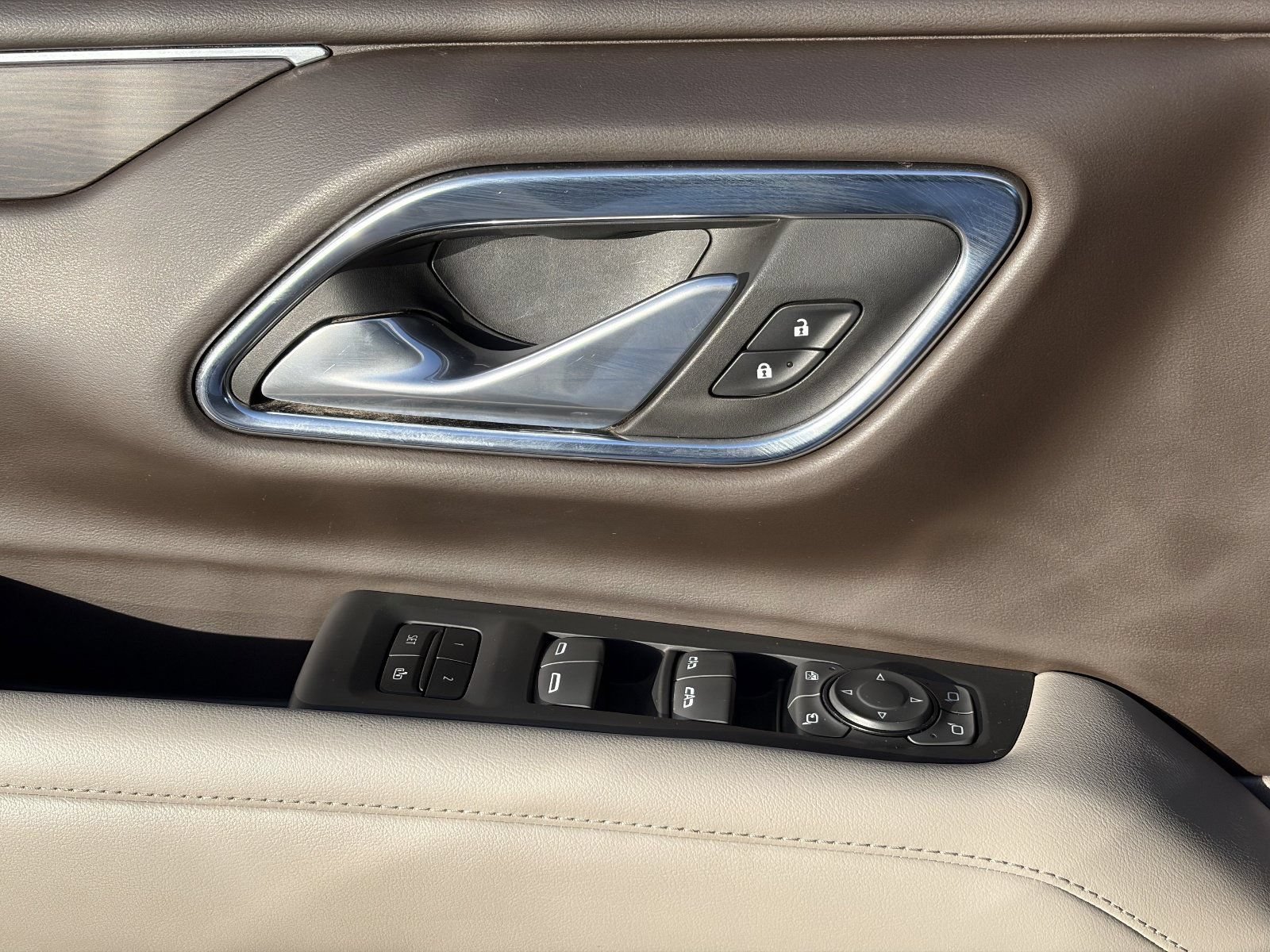 2022 Chevrolet Tahoe LT - Photo 23
