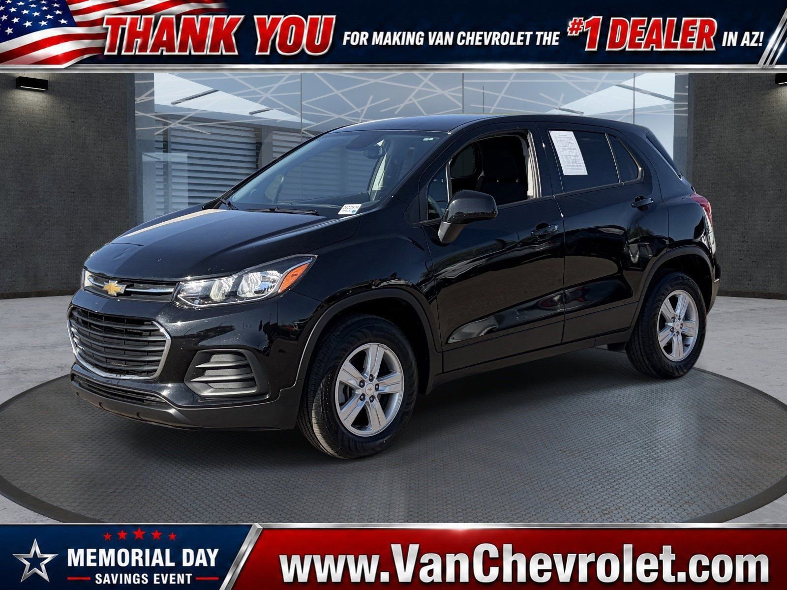 2022 Chevrolet Trax LS AWD's photo