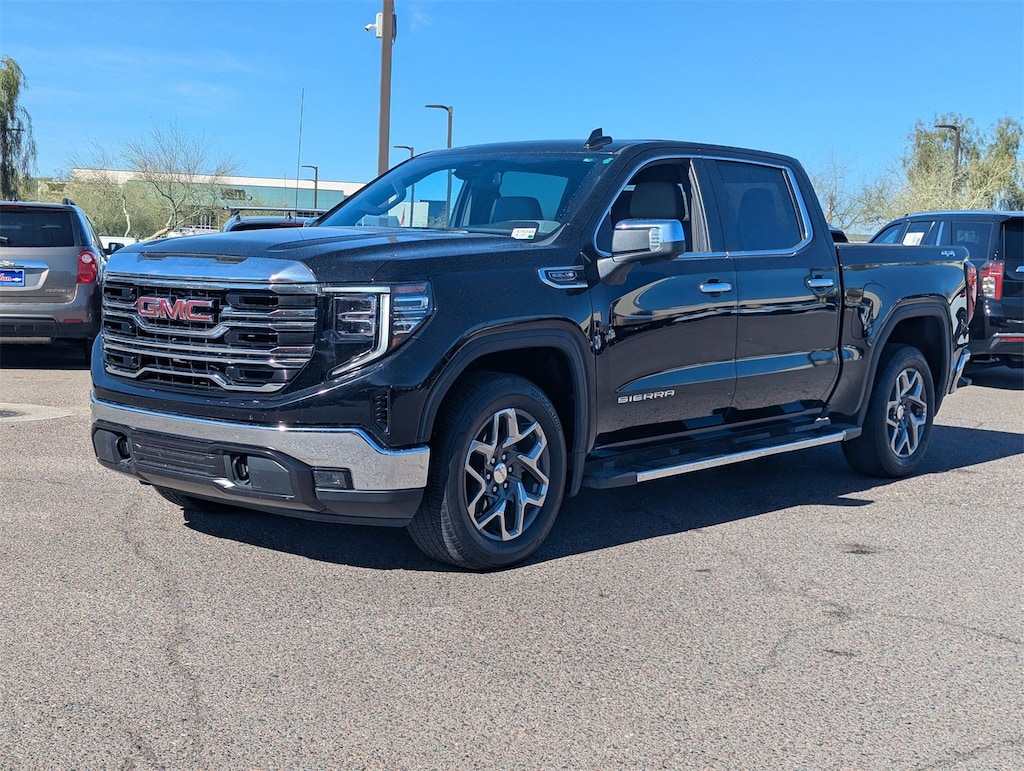Used 2023 GMC Sierra 1500 SLT Truck Crew Cab