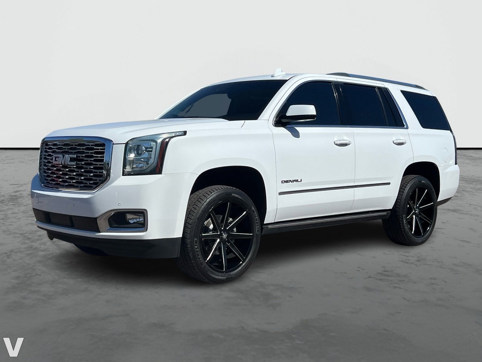 Used 2018 GMC Yukon Denali with VIN 1GKS2CKJ6JR386113 for sale in Scottsdale, AZ