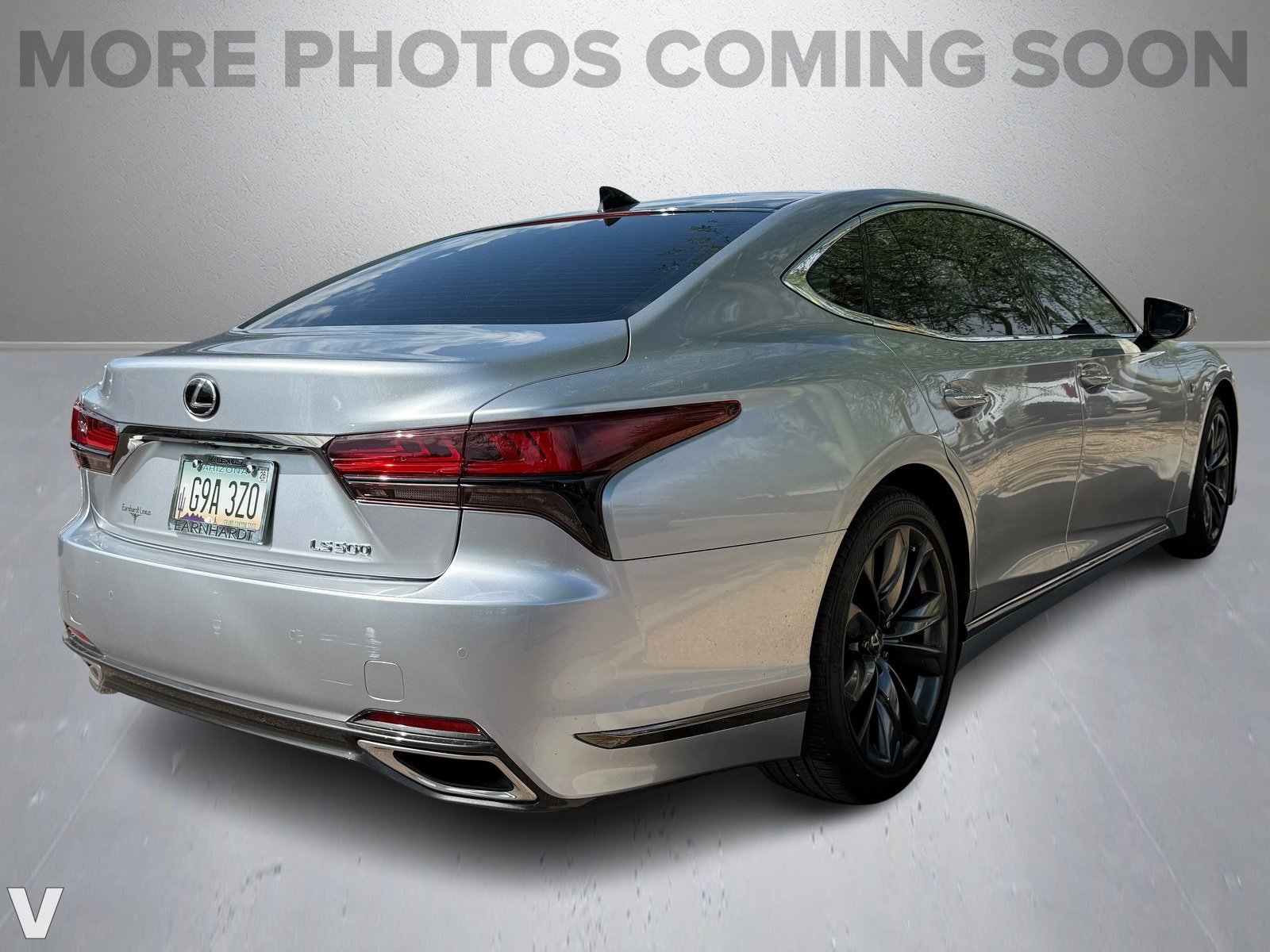 2023 Lexus LS 500 F SPORT photo 3