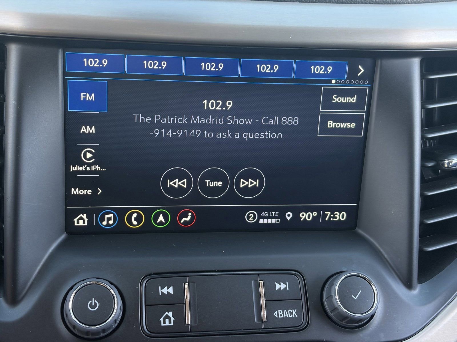 2023 GMC Acadia Denali - Photo 27