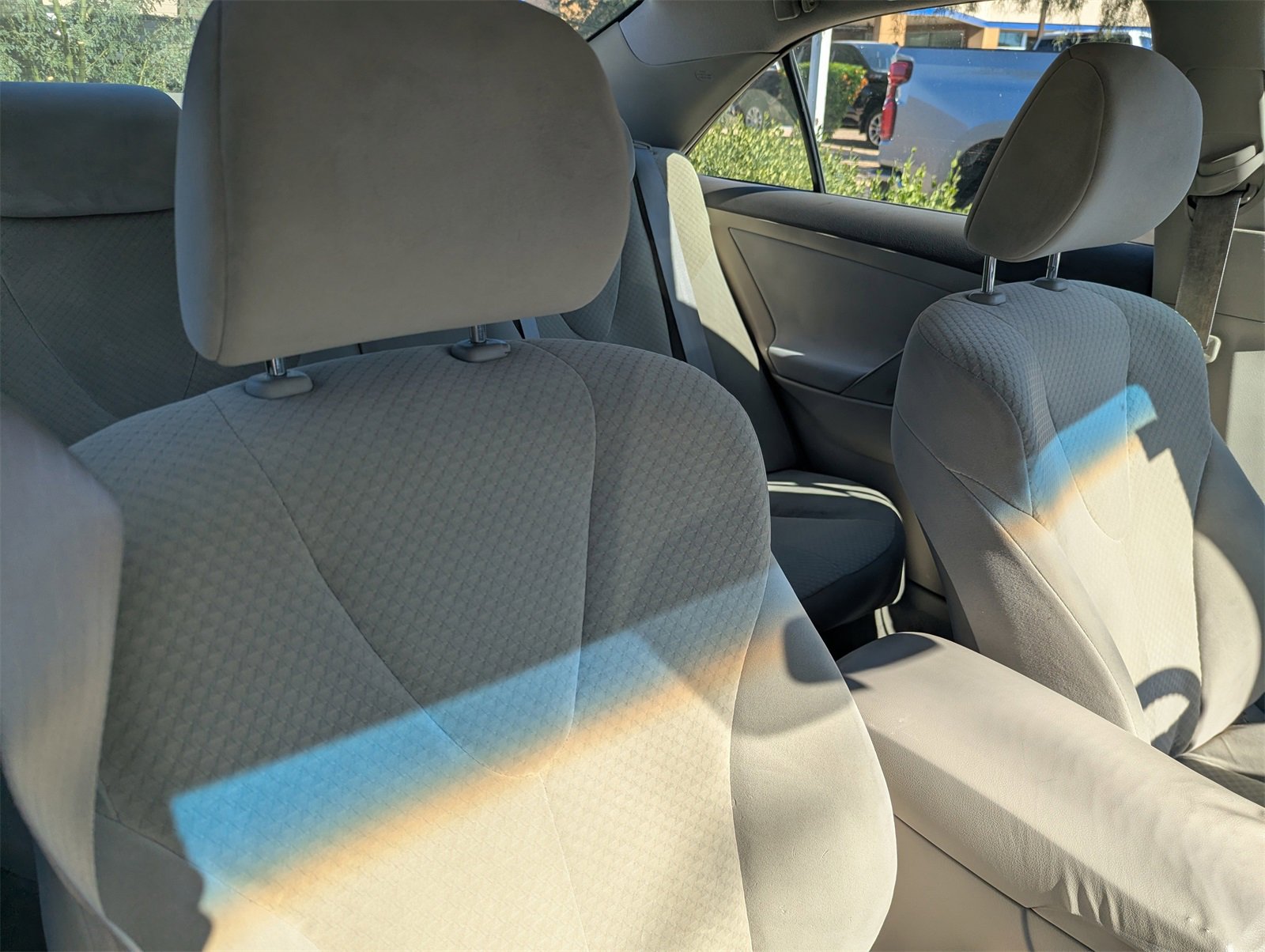 2009 Toyota Camry XLE photo 4