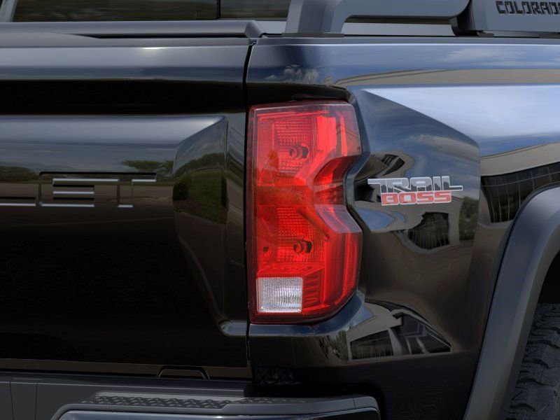 2026 Chevrolet Colorado Trail Boss - Photo 11