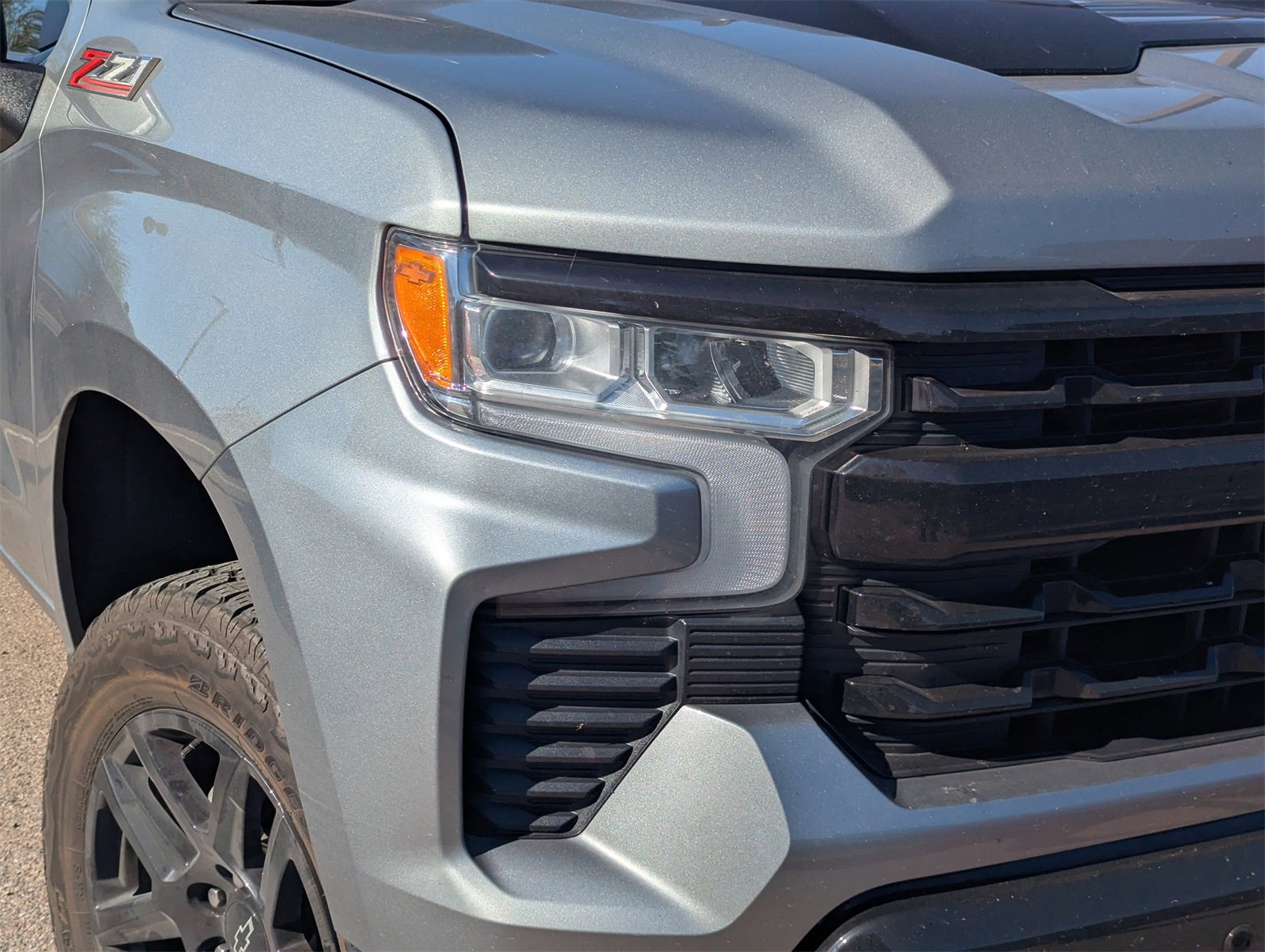 2025 Chevrolet Silverado 1500 LT Trail Boss photo 3