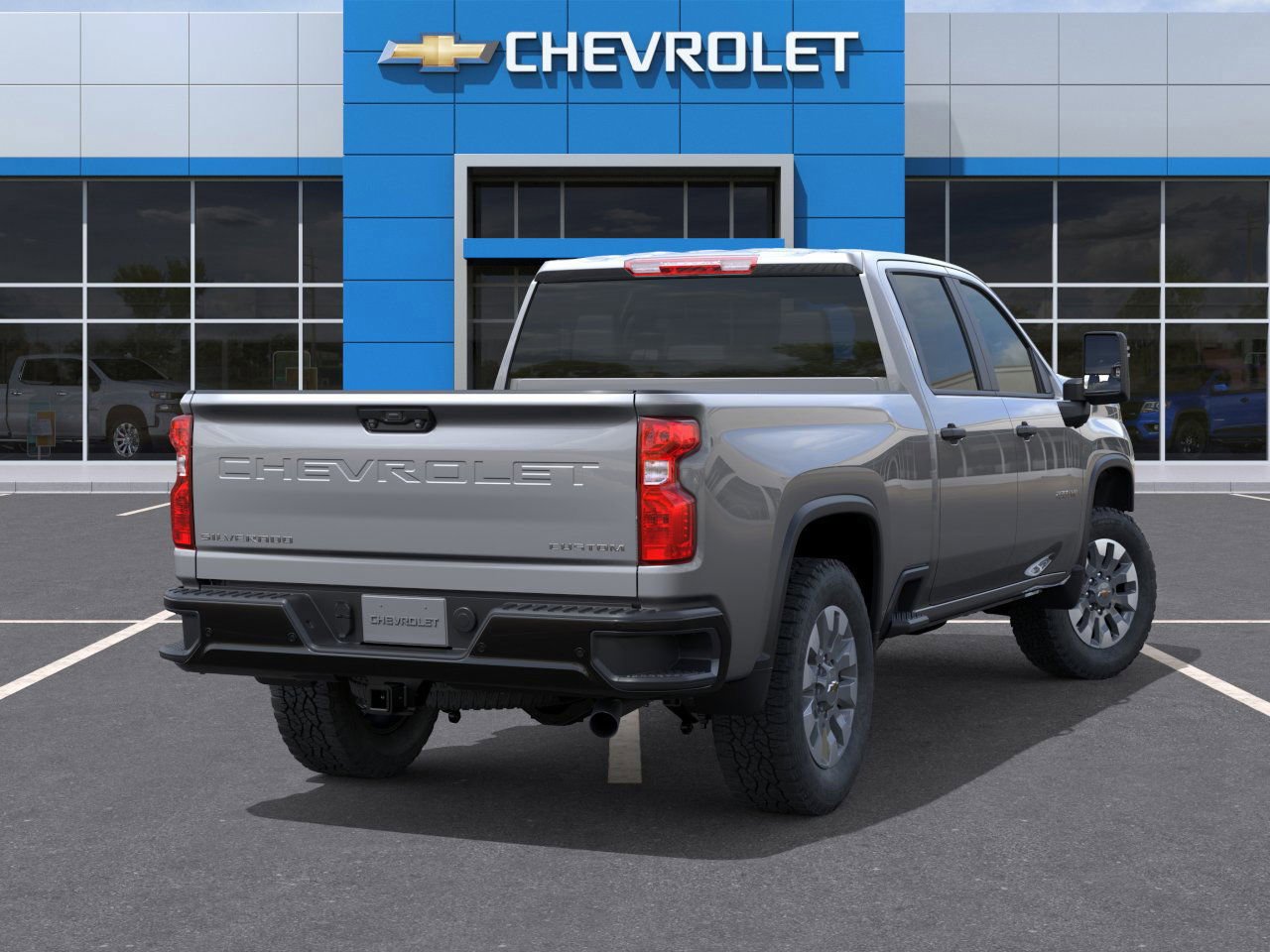 2026 Chevrolet Silverado 2500HD Custom photo 4