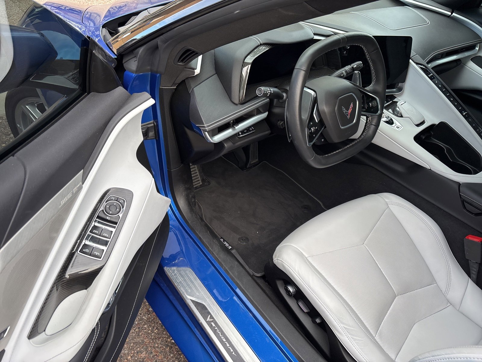 2021 Chevrolet Corvette Stingray 2LT photo 3