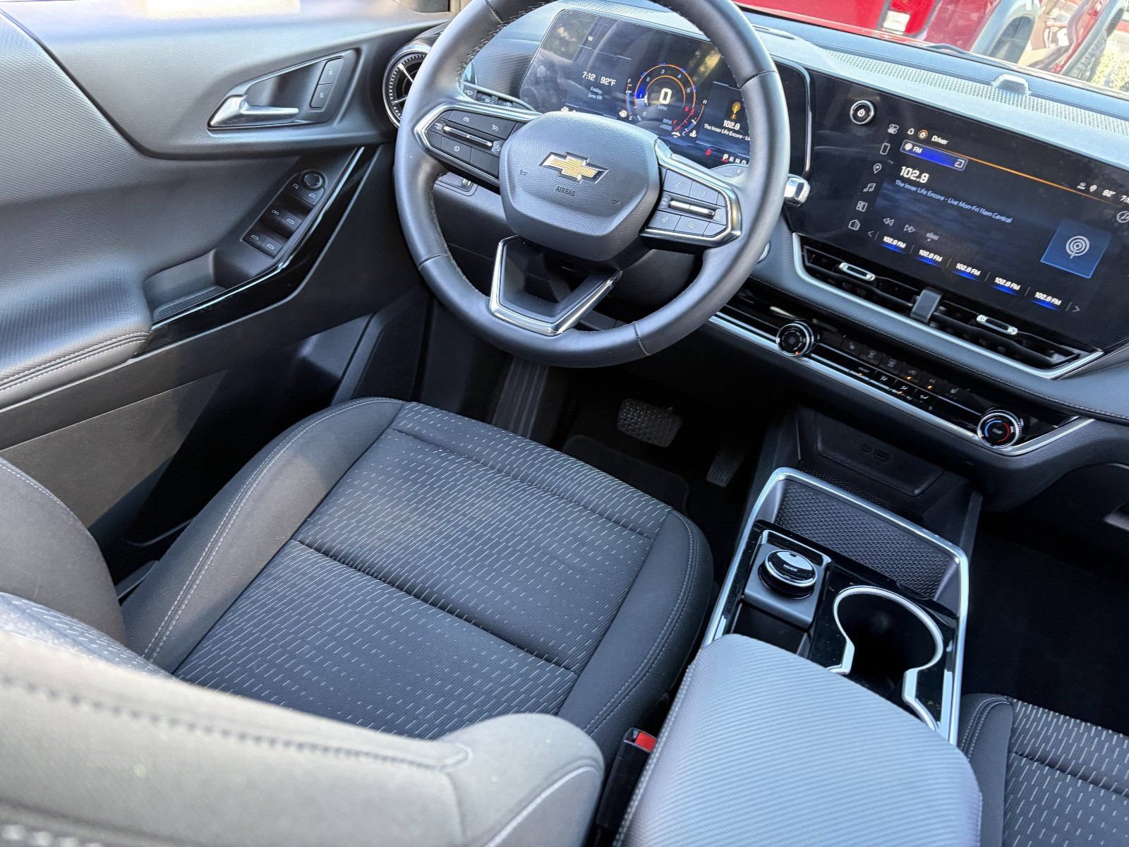 2026 Chevrolet Equinox LT - Photo 15