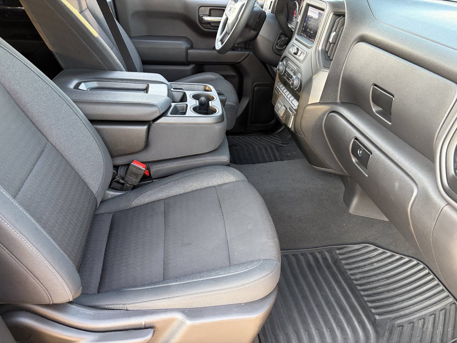 2024 Chevrolet Silverado 1500 Custom - Photo 12