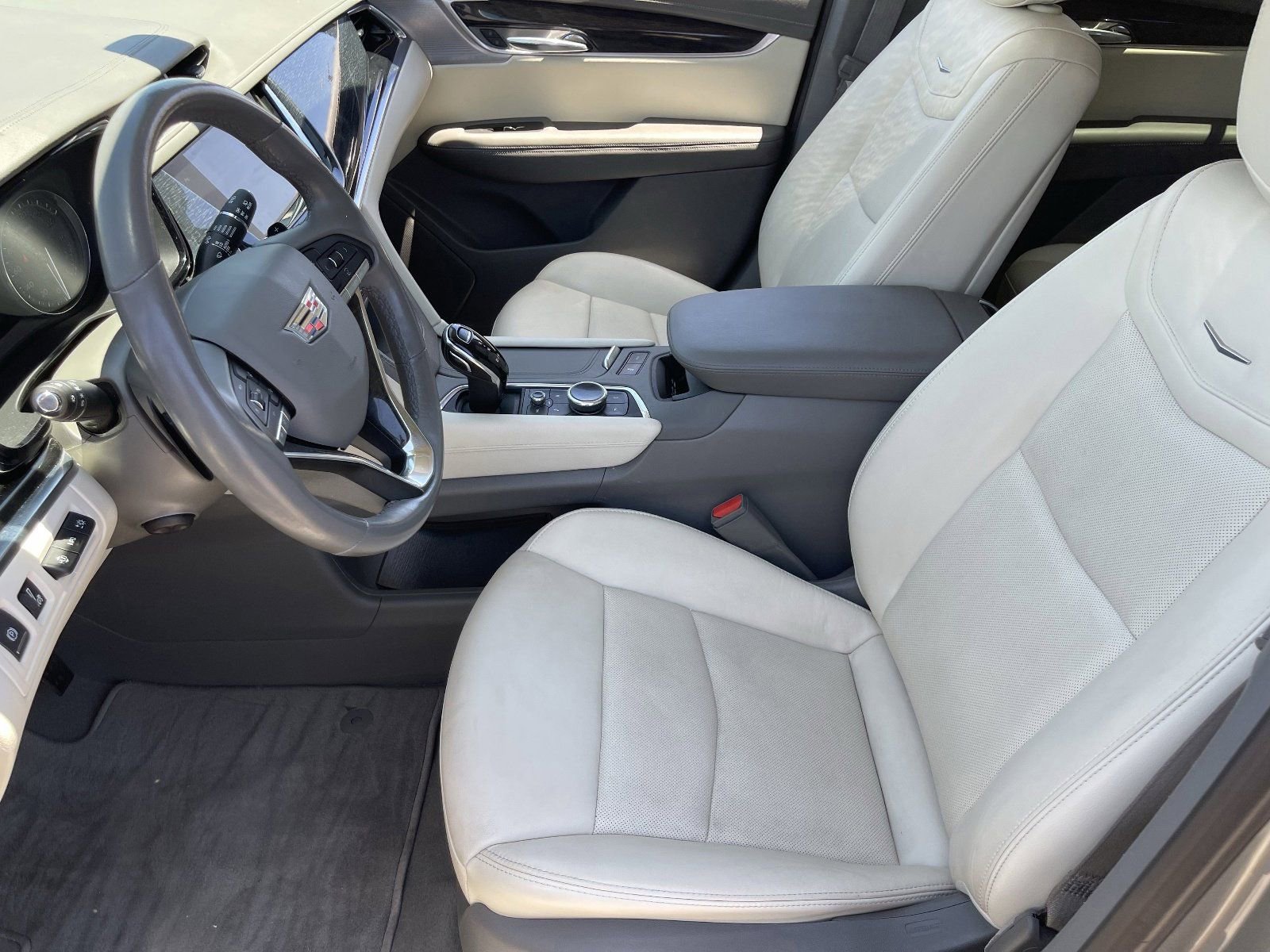 2023 Cadillac XT6 Premium Luxury - Photo 21