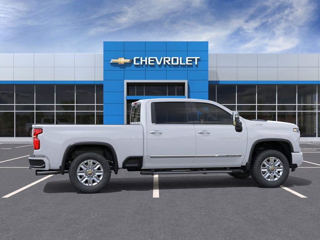 New 2026 Chevrolet Silverado 3500 HD High Country Truck Crew Cab
