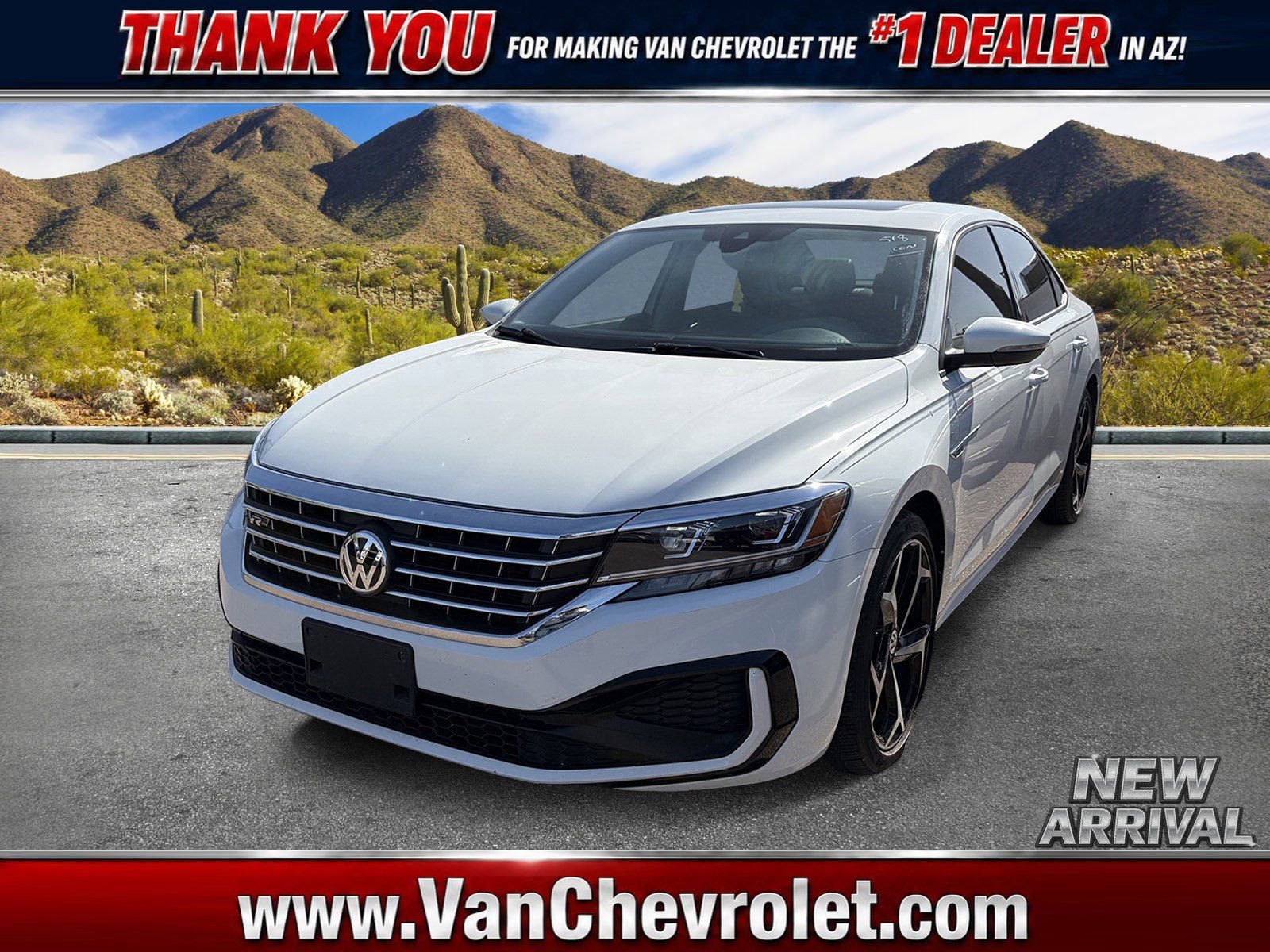 2020 Volkswagen Passat 2.0T R-Line Auto's photo