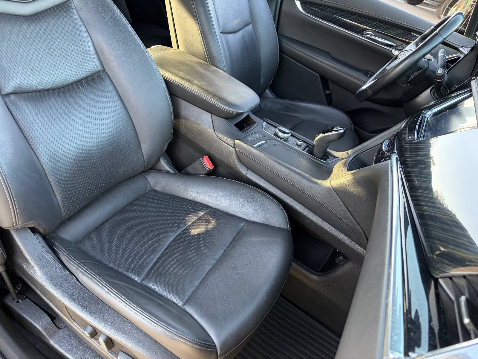 2020 Cadillac XT6 Premium Luxury - Photo 11