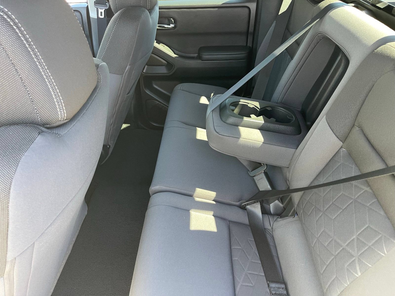 2026 Nissan Frontier SV - Photo 18