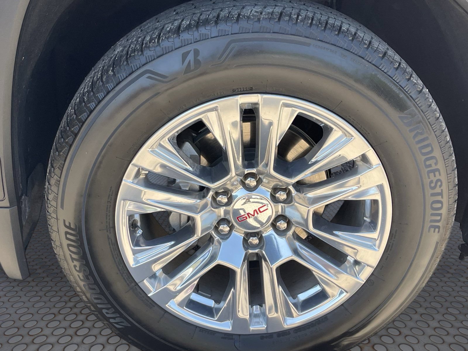2025 GMC Sierra 1500 Denali - Photo 10