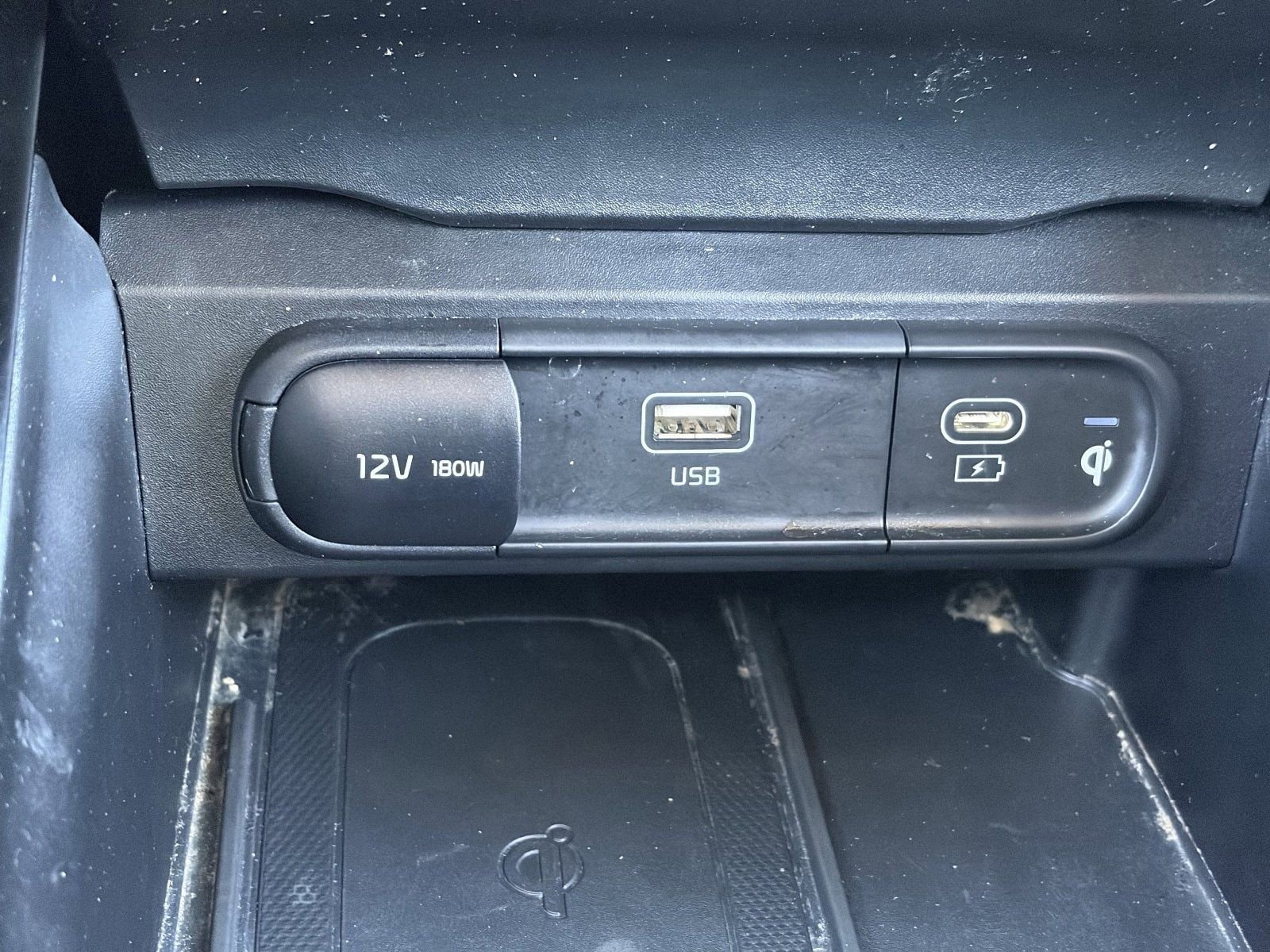 2025 Kia Telluride S - Photo 29