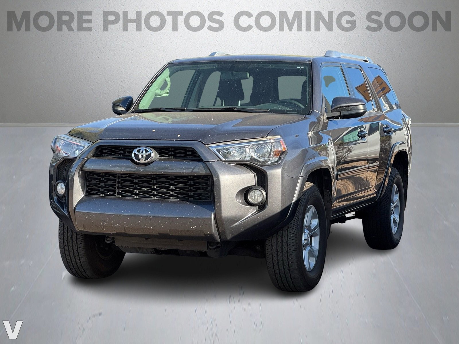 2016 Toyota 4Runner Limited photo 2